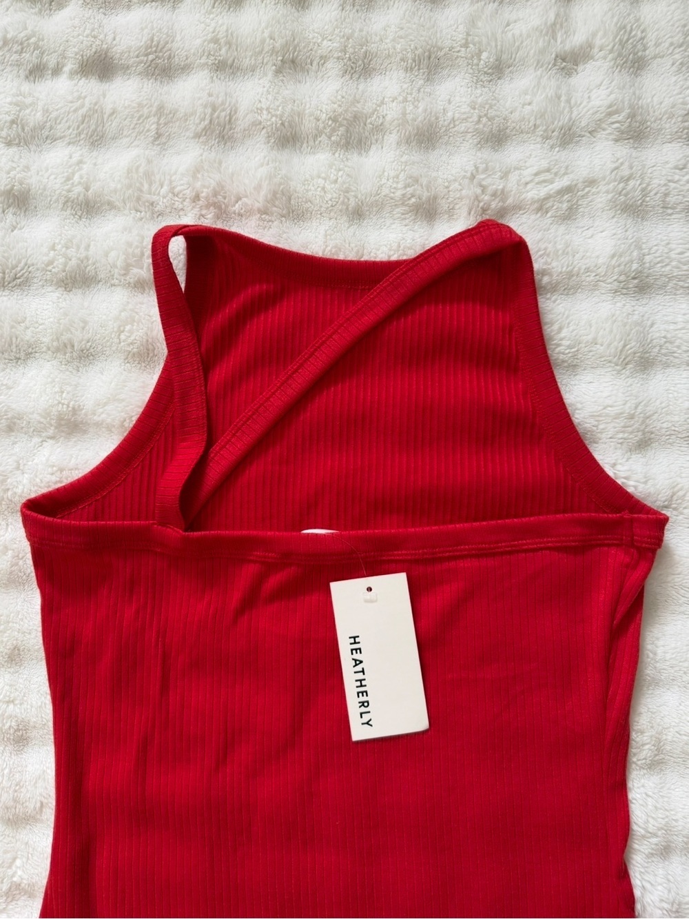 NWT Heatherly Ribbed High Crew Neck Bodysuit with Strappy Open Back Red Size XL - Picture 7 of 16